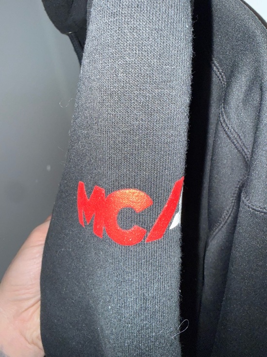 Carhartt Black Loose Fit Hoodie with logo - Picture 3 of 3